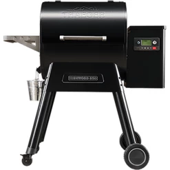 Traeger Ironwood Series 650 Pellet Grill + Pellet Sensor Salts